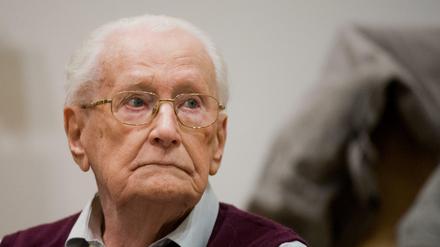 Oskar Gröning im Gerichtssaal in Lüneburg (Niedersachsen).