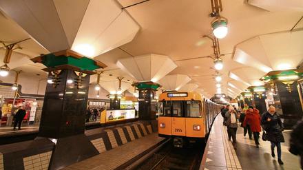 U-Bahnhof Rathaus Spandau.