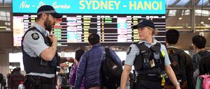 Die Sicherheitsmaßnahmen an den Flughäfen wurden verstärkt.