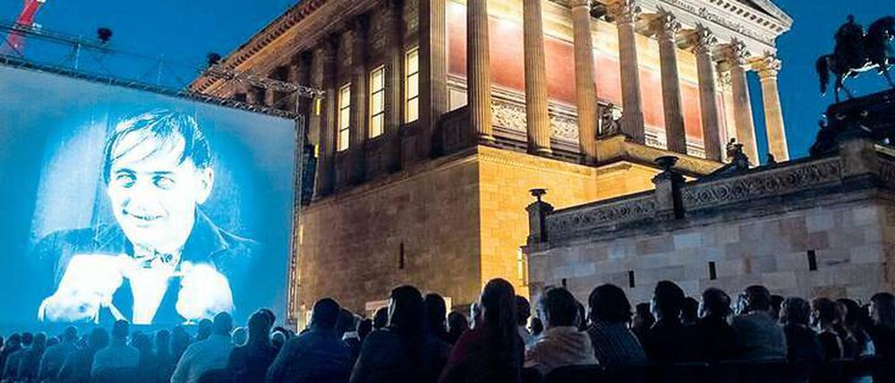 Museumskino. Bald ist wieder Freiluft-Filmzeit vor der Kulisse des Weltkulturerbes.