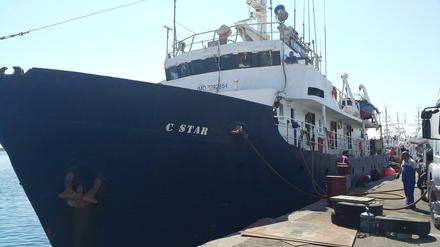 Das von der rechten Identitären Bewegung gecharterte Schiff "C-Star" am 26. Juli im Hafen von Famagusta (Zypern).