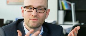 CDU-Generalsekretär Peter Tauber in seinem Büro im Adenauer-Haus.