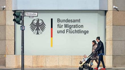 Überlastet. Das Bundesamt für Migration und Flüchtlinge hat im vergangenen Jahr 700.000 Asylentscheidungen getroffen.