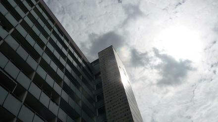 Der Kenner weiß: Dies ist die Fassade des DDR-Plattenbautyps MGH an der Schwarzmeerstraße.