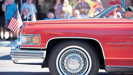 Die Amerikaner lieben ihre Autos. Für den Kauf nehmen sie häufig einen Kredit auf.