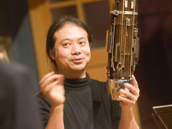 Offen für Neues. Wu Wei erweitert das Sheng-Repertoire um Zeitgenössisches.