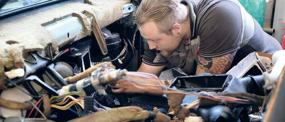Besuch in einer Lichtenberger KfZ-Werkstatt
