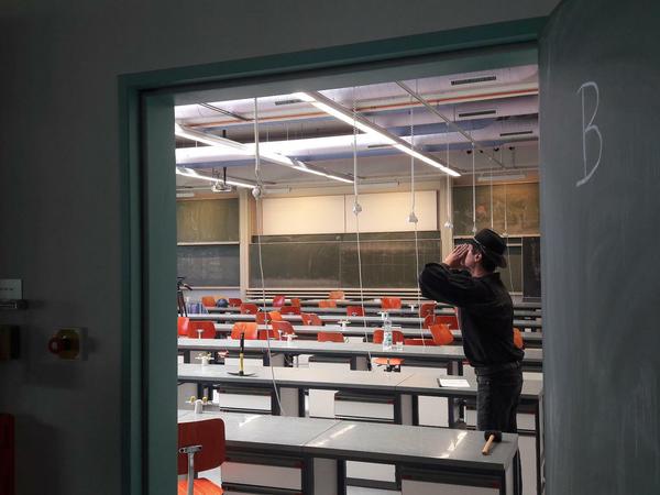 Alexander Mörsdorf bereitet sich auf seinen Test vor.