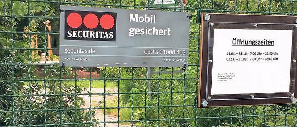 Abgeschlossen. Der Spielplatz am Heinrich-Zille-Park.