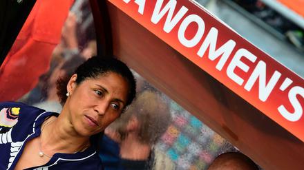 Steffi Jones soll mindestens bis zur WM 2019 in Frankreich die Frauen trainieren.