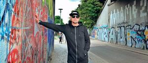 Schön bunt hier. Alfred Heinrichs kennt auch den Westen Berlins gut, liebt aber den Osten.