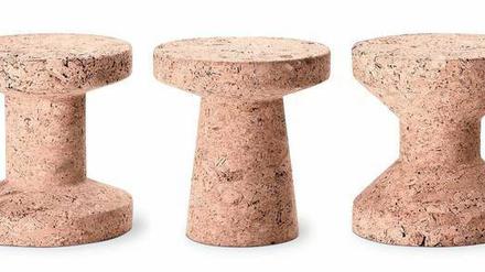 Ein paar neue Dinge für das Heim. Jasper Morrisons Hocker und Beistelltische aus federleichtem Kork. 