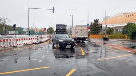 Auf falscher Spur. Diese beiden Streifen sind derzeit nur für Busse vorgesehen.