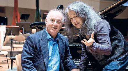 Martha Argerich und Daniel Barenboim bei den Proben. 