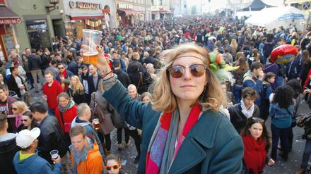 Unsere Heimat. Das MyFest in Kreuzberg. 