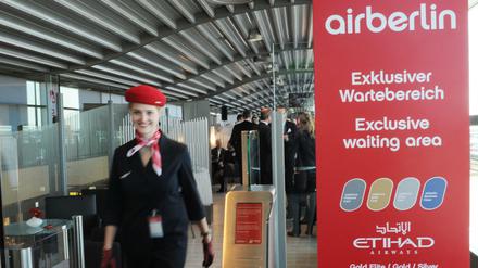 4000 der mehr als 8000 Air-Berlin-Mitarbeiter zählen zum fliegenden Personal.