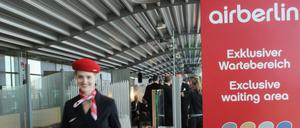4000 der mehr als 8000 Air-Berlin-Mitarbeiter zählen zum fliegenden Personal.