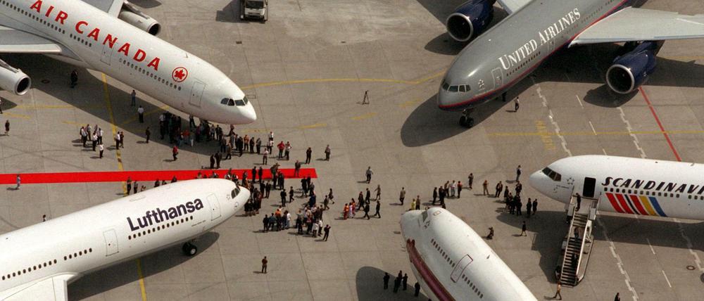 Berlin? Nein: Flughafen Frankfurt - schon lange ein globales Luftverkehrs-Drehkreuz