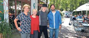 Ohne Engagement geht nichts. Gründungsmitglied Sigrid Niehmer, Renate Wilkening, Mitgründer Juppy und Florian Hinde (von links).