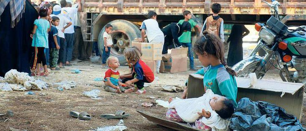 In höchster Not. Die humanitäre Situation in Tabqa ist katastrophal. Hier fanden auch Kinder Zuflucht, die aus dem umkämpften Rakka geflohen sind. 
