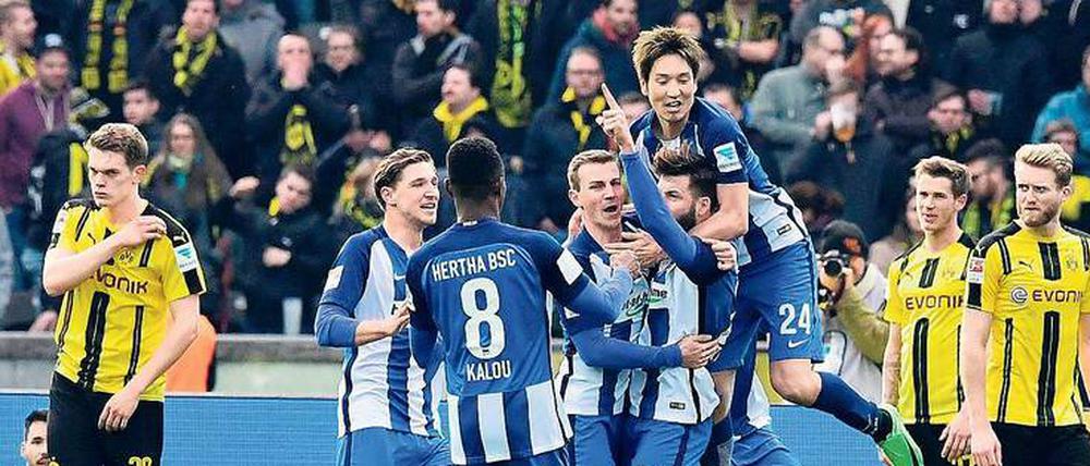 So kann es gehen. In der vergangenen Saison gewann Hertha im Olympiastadion 2:1 gegen Dortmund.