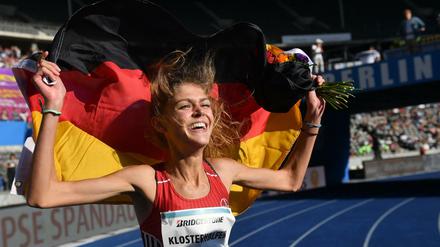 Konstanze Klosterhalfen siegte über 1500 Meter und stellte eine persönliche Bestzeit auf.