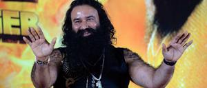 Guru Gurmeet Ram Rahim Singh hat Millionen Anhänger.