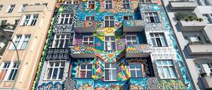 Manche mögen’s bunt. Das Hostel „Happy Go Lucky“ am Stuttgarter Platz.