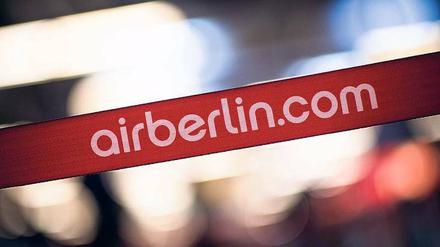 Der Flugbetrieb läuft verlässlich, heißt es bei Air Berlin. Nach Daten des Internetportals Flightright hat sich die Zahl der Flugausfälle nach der Insolvenz aber massiv erhöht. 
