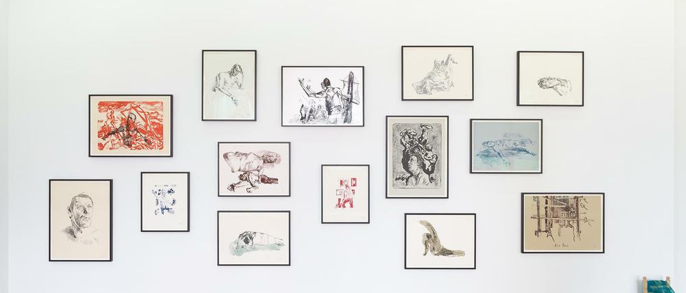 14 Lithographien namens “Floß der Medusa” von Martin Kippenberger, zu sehen in der Galerie Nagel Draxler.
