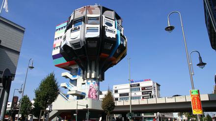 Bierpinsel in der Schloßstraße in Berlin-Steglitz.