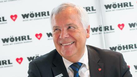 Der Nürnberger Unternehmer Hans Rudolf Wöhrl ist vorerst aus dem Bieterkampf um Air Berlin ausgeschieden.