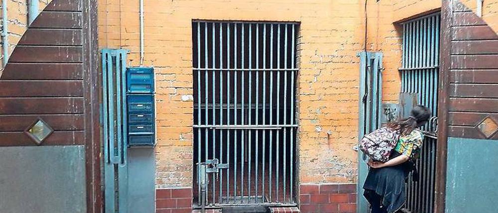 Einzelzelle. Die Stadtbären Maxi und Schnute lebten beengt.
