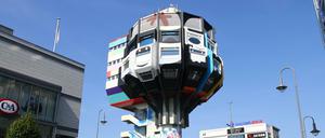 Bierpinsel in der Schloßstraße in Berlin-Steglitz.
