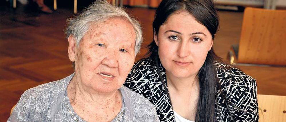 Berlin. Hier trifft Gil Won-ok an einem heißen Sommersonntag Marwa Al Aliko, die für das Gespräch aus Hannover angereist ist.