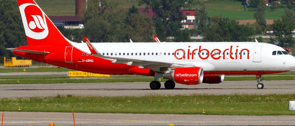 Eine Maschine der insolventen Air Berlin am Flughafen Zürich