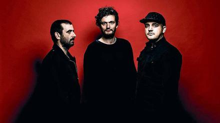 Sebastian Szary, Sascha Ring und Gernot Bronsert sind Moderat.