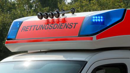 Ein Rettungswagen im Einsatz (Symbolbild).