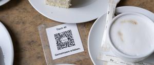 Bitte registrieren: Jeder wird derzeit gebeten, sich anzumelden.