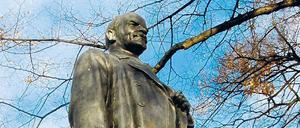 Statue des Anstoßes. Bis 2004 stand dieser Lenin aus Bronze in der Hegelallee 25. Die CDU will ihn von der Denkmalliste streichen lassen. 