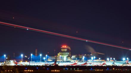 Mit einer Volksabstimmung Ende September soll der Weiterbetrieb des Flughafens Tegel durchgesetzt werden. 