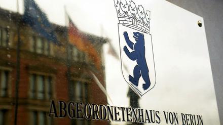 25 neue Stellen im Landesgeheimdienst sind nötig, erklärte die CDU am Mittwoch im Verfassungsschutzausschuss des Abgeordnetenhauses.