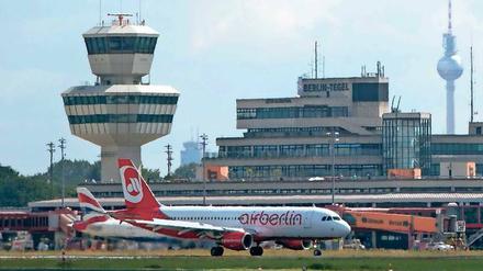 Umstritten. Vor Volksentscheid wirft die Tegel-Initiative dem Senat einen Verstoß gegen das Abstimmungsgesetz vor. 