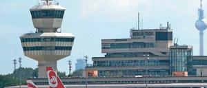 Umstritten. Vor Volksentscheid wirft die Tegel-Initiative dem Senat einen Verstoß gegen das Abstimmungsgesetz vor. 
