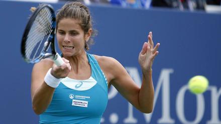 Maximale Streuung. Julia Görges verlor im Achtelfinale erst den Faden und dann das Match gegen Sloane Stephens.