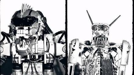Schwere Jungs. Die Mitglieder der Roboterband Compressorhead bringen immerhin zweieinhalb Tonnen auf die Waage.