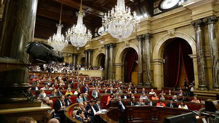 Das Parlament in Katalonien verabschiedete das umstrittene "Referendumsgesetz".