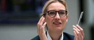 Die Spitzenkandidatin der AfD, Alice Weidel, bei einer Pressekonferenz in Berlin.