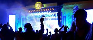 Festivalbesucher am Samstagabend in Hoppegarten.