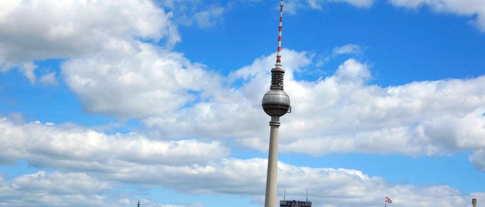 Planet im Zentrum. Mitte, das ist: Arbeiterviertel, Schickimickiviertel, Regierungsviertel, Armutsviertel, Szeneviertel, Hansaviertel …